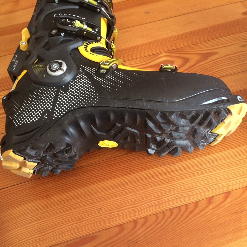 An original Vibram sole is used for good grip when walking and climbing