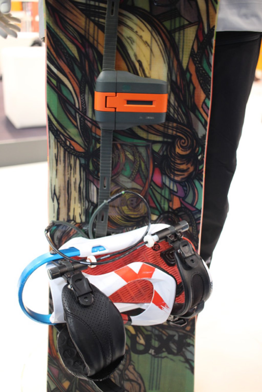 ABS snowboard release system