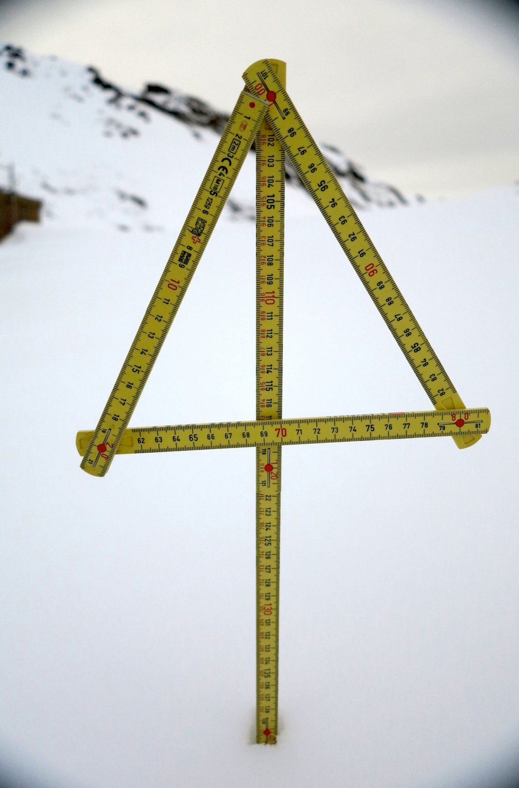 Snow depth measurement