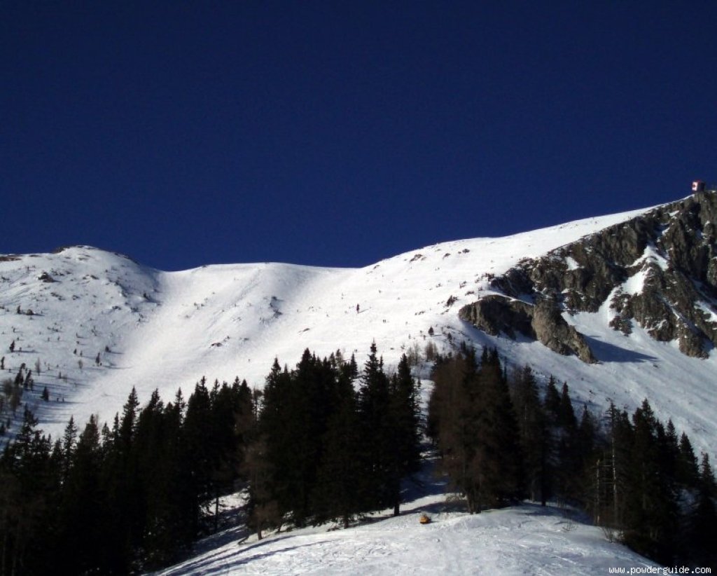 The much frequented Schallerrinnen in the Brunnalm ski area.