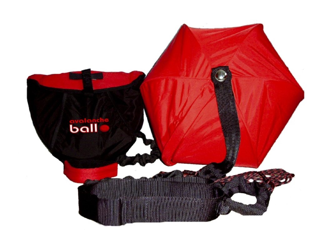 The avalanche ball or avalanche ball with system bag, which is attached to the backpack.