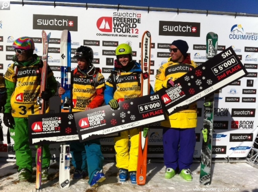 The winners of the ski competition