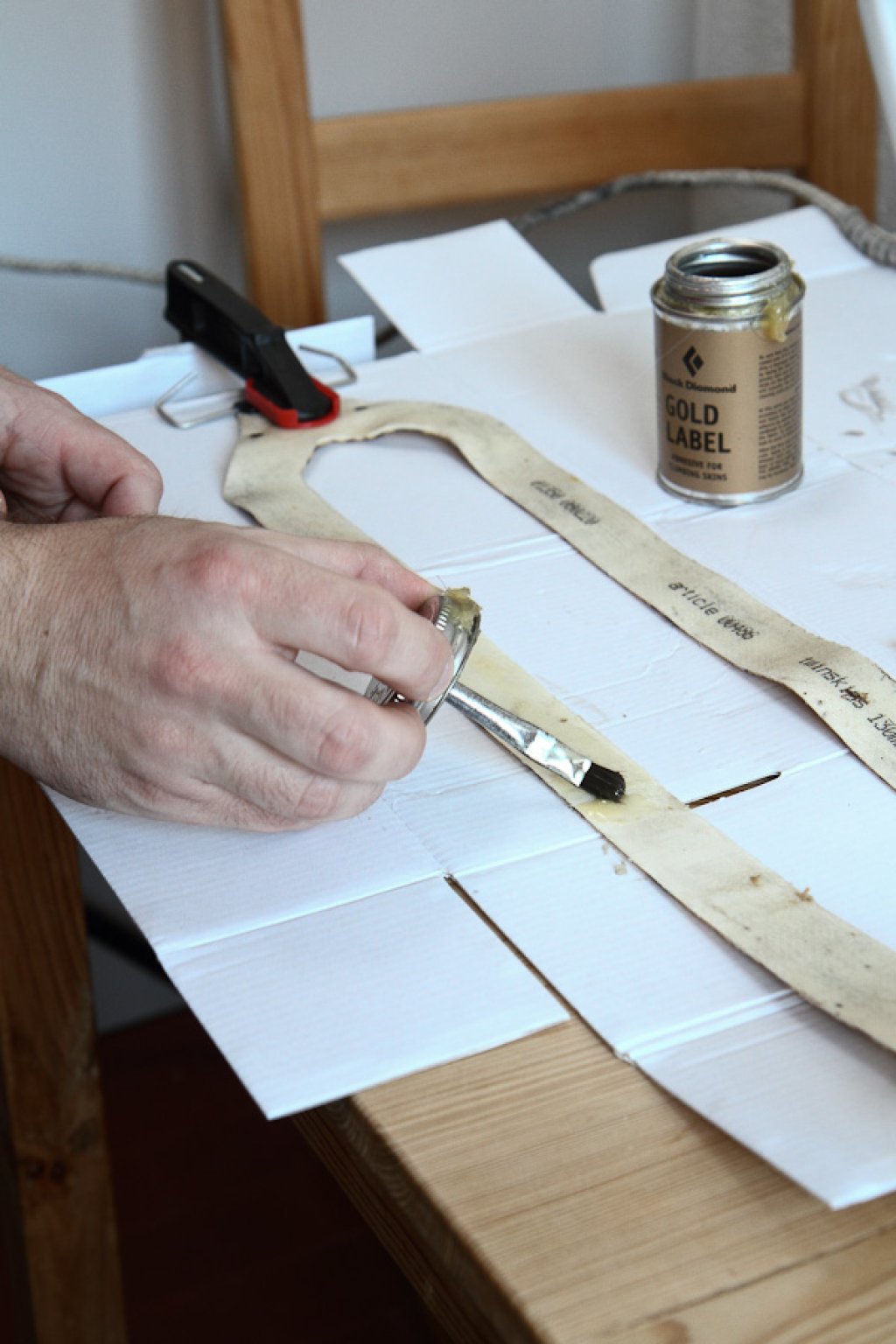 Apply a thin, even layer of new adhesive. Repeat if necessary after a short drying phase