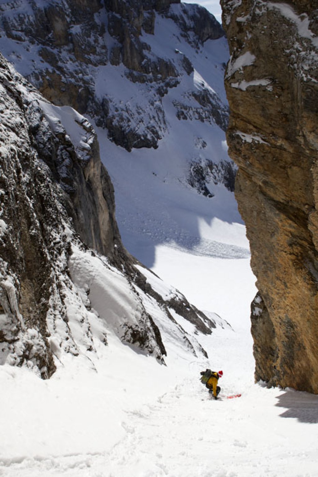 Exit from the first gully on Chli Gletscherli in perfect firn conditions.