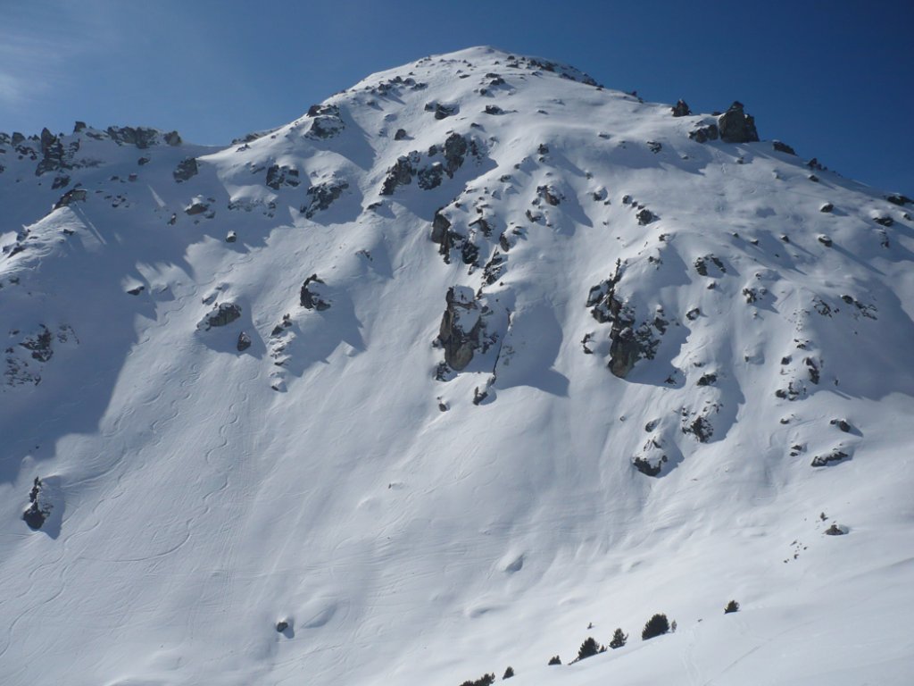 The famous, notorious steep slope Mont Gond, where the final of the 4-star FWQ Nendaz Freeride was held.