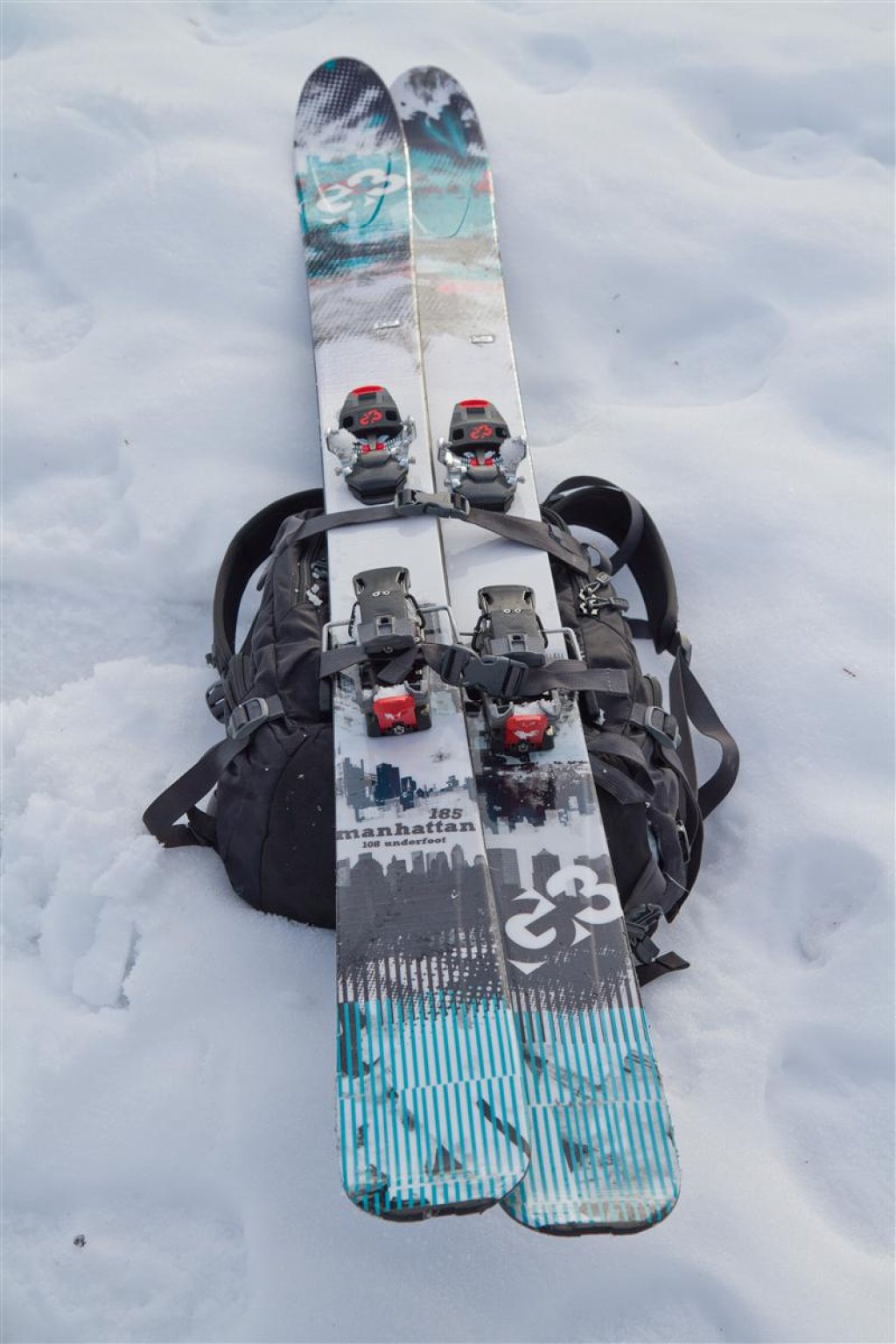Frontal ski or board attachment