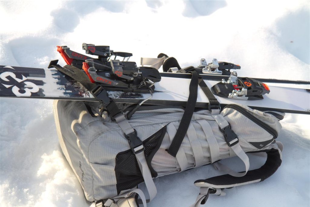 Skis, snowshoes or boards can be easily attached to the front using GateKeepers