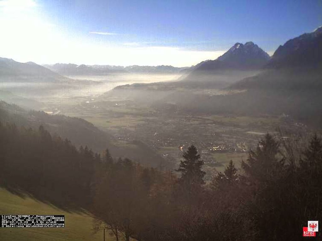The tough inversion increases pollution levels in the Inn Valley and other Alpine valleys.