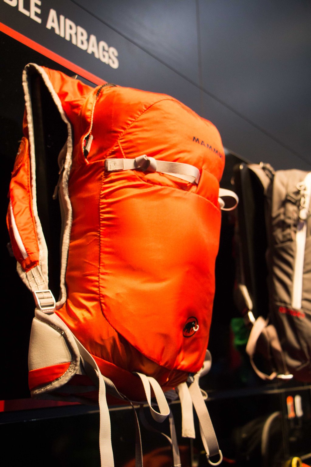 Lighter is hardly possible at the moment: Mammut Ultralight Removable Airbag