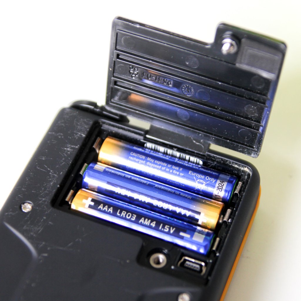 Tracker 3 battery compartment