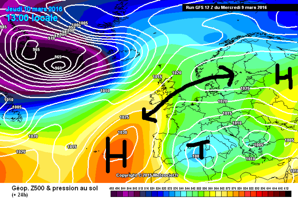 500hPa geopotential and surface pressure for tomorrow, Thursday 10.3. A bridge is forming between a high in the Atlantic region and one in the east. There is a low in the south.