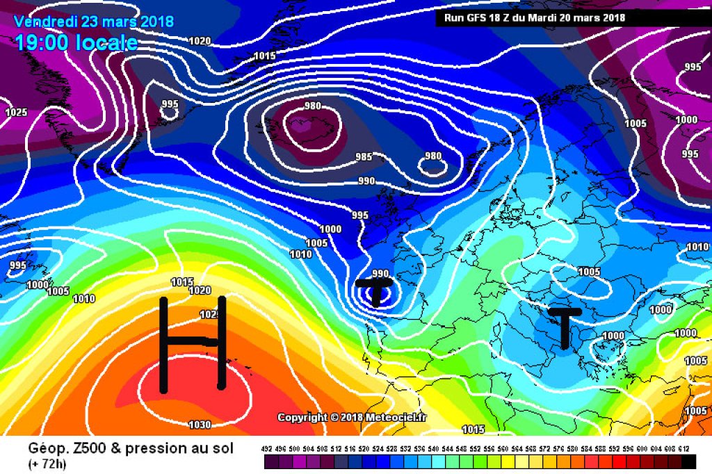 500hPa geopotential and surface pressure, Friday 23.3.: The high pressure over Scandinavia will disappear and with it the easterly flow. However, it will remain changeable and rather cool.