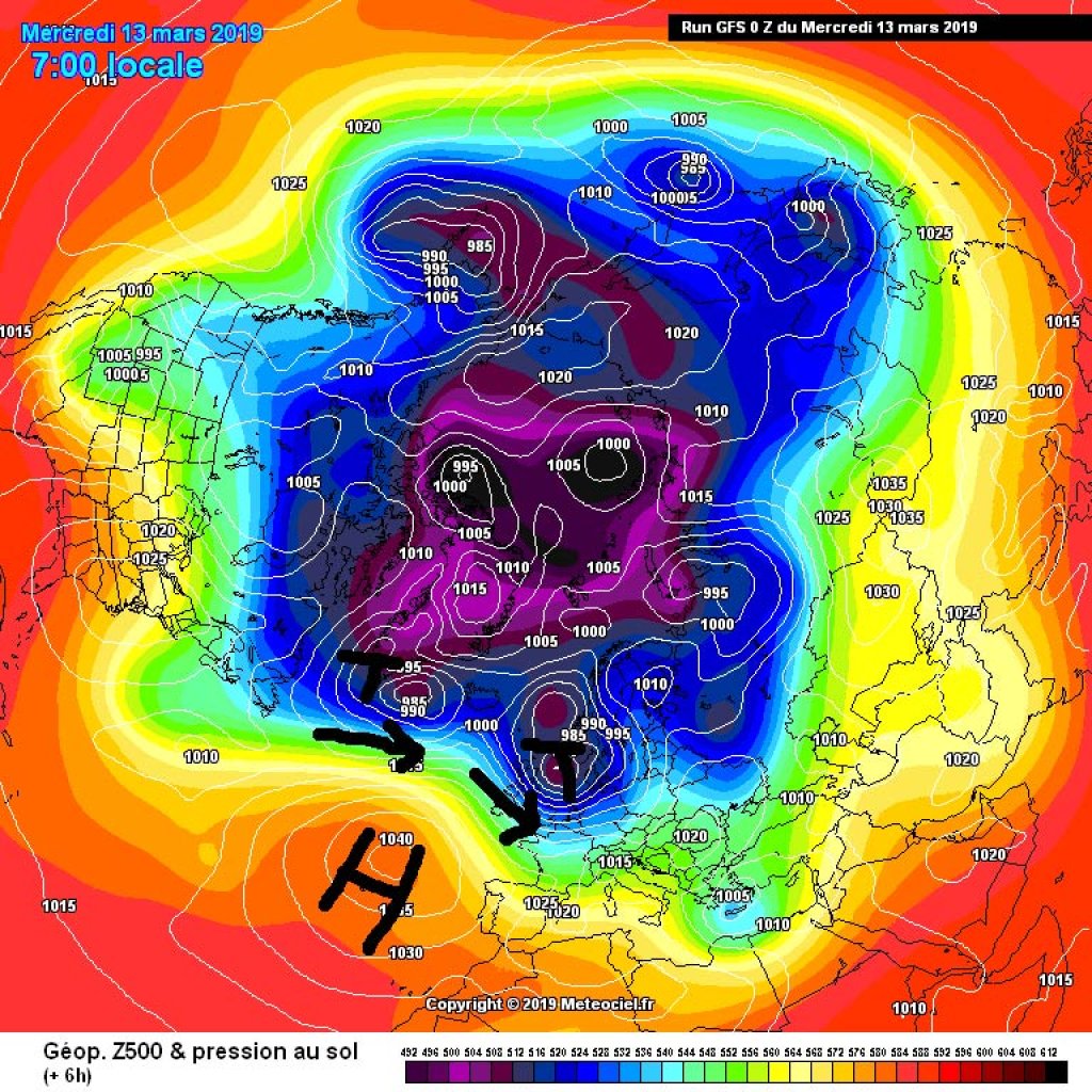 500hPa geopotential and ground pressure, northern hemisphere view for Wednesday, 13.3.2019. The strengthening Azores High is causing the westerly basic flow over the Atlantic to undulate and gain a stronger northerly component.