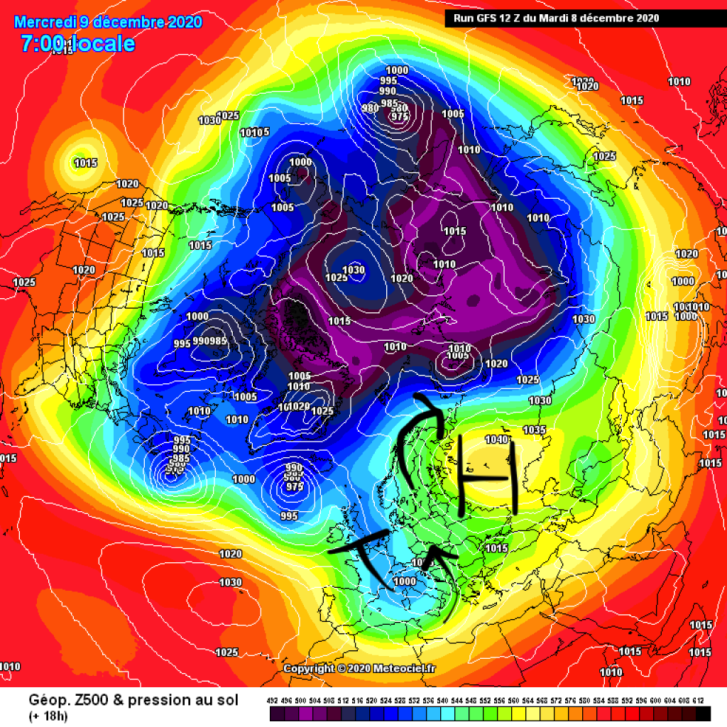500hPa geopotential and ground pressure, Wednesday 9.12.20. Low pressure influence in the Alpine region with southerly flow. It is snowing!