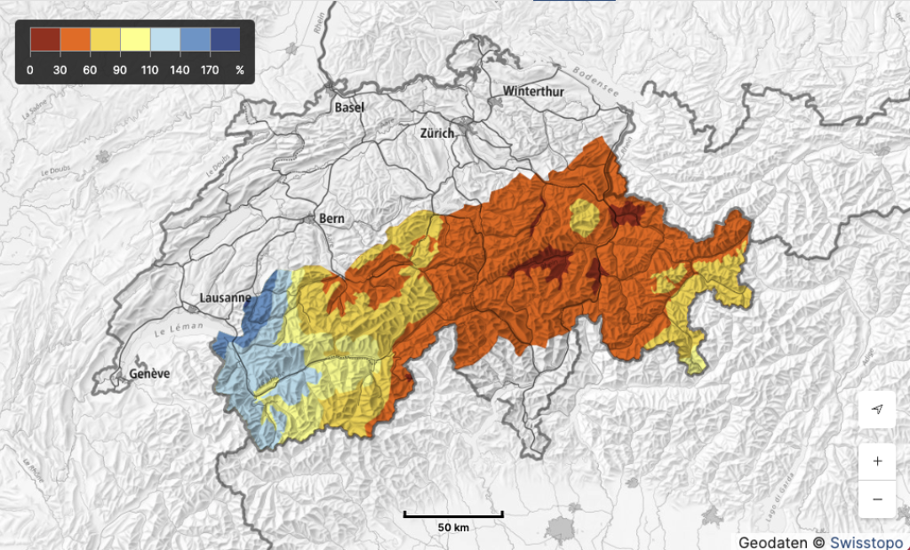 Relative snow depth in % of the long-term average for Switzerland.