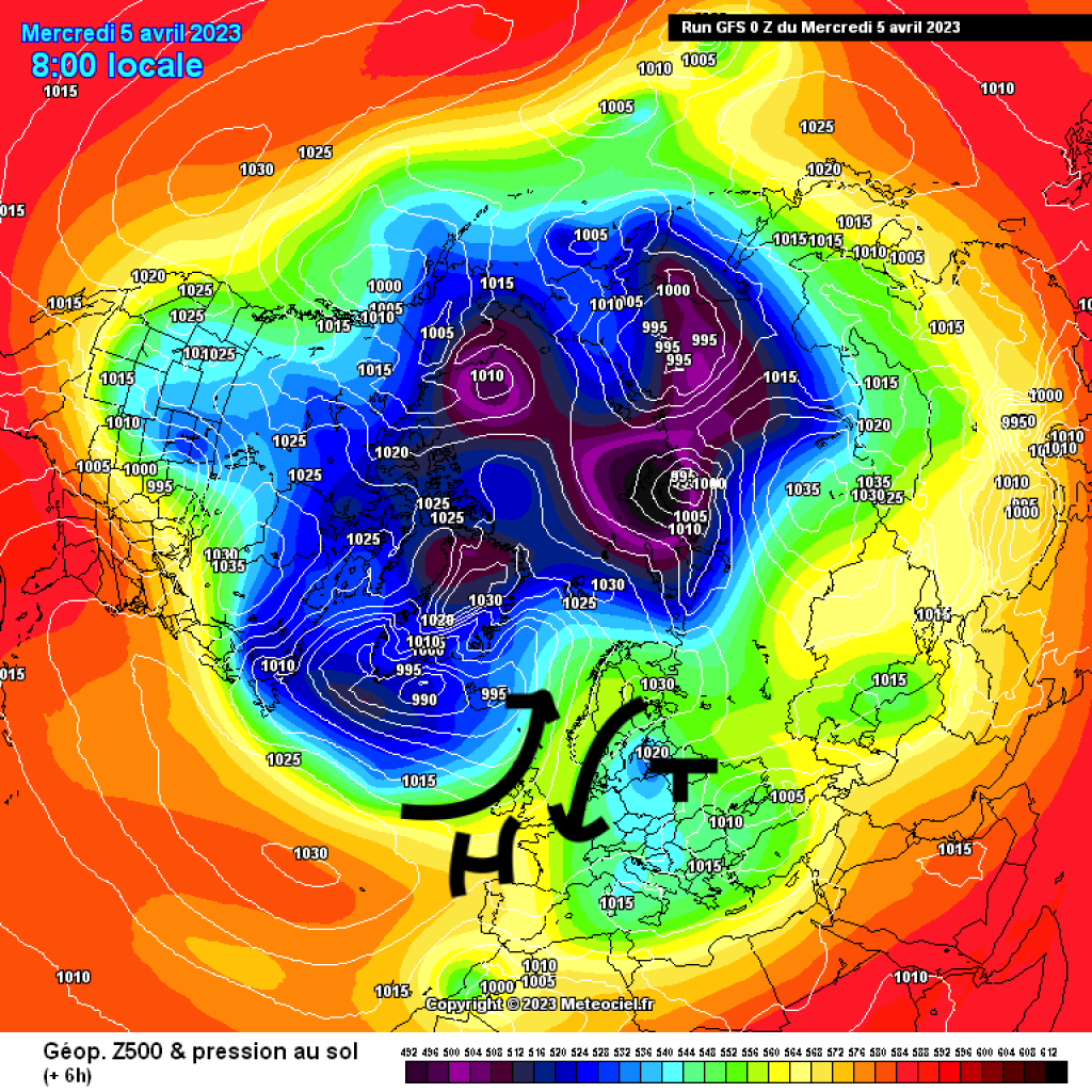 500hPa geopotential and ground pressure, Wednesday 5.4.23, northern hemisphere view. Narrow high from France to Scandinavia, cold NE flow east of it.
