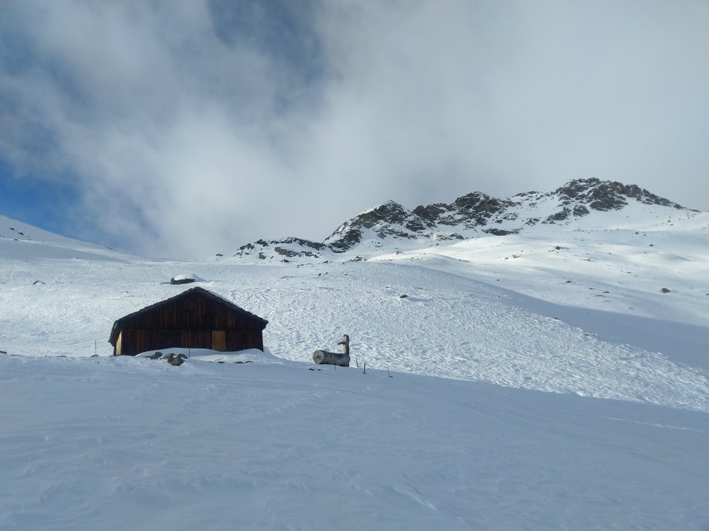 Die kleine Alpe Margun Surovel