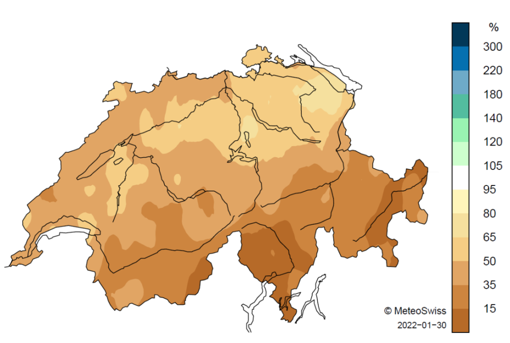 Räumliche Verteilung der Niederschlagssummen im Januar 2022, dargestellt in % der Norm 1991‒2020. 